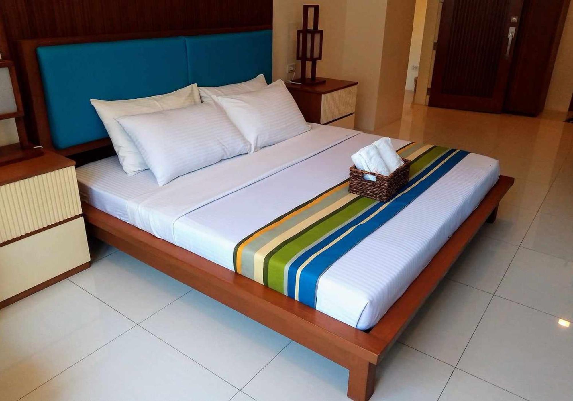 Puerto Del Sol Beach Resort And Hotel Club Bolinao Pangasinan Ngoại thất bức ảnh
