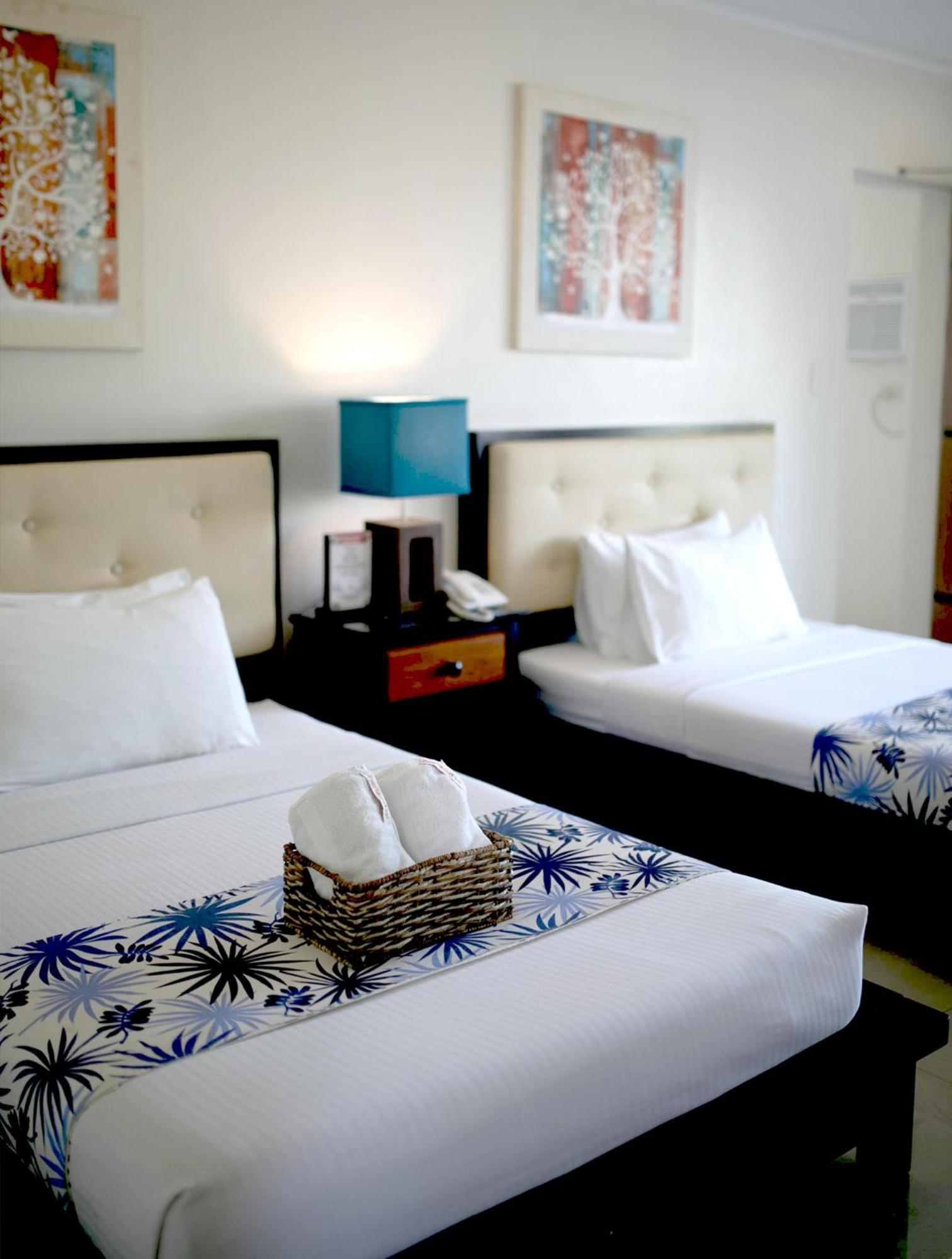 Puerto Del Sol Beach Resort And Hotel Club Bolinao Pangasinan Ngoại thất bức ảnh
